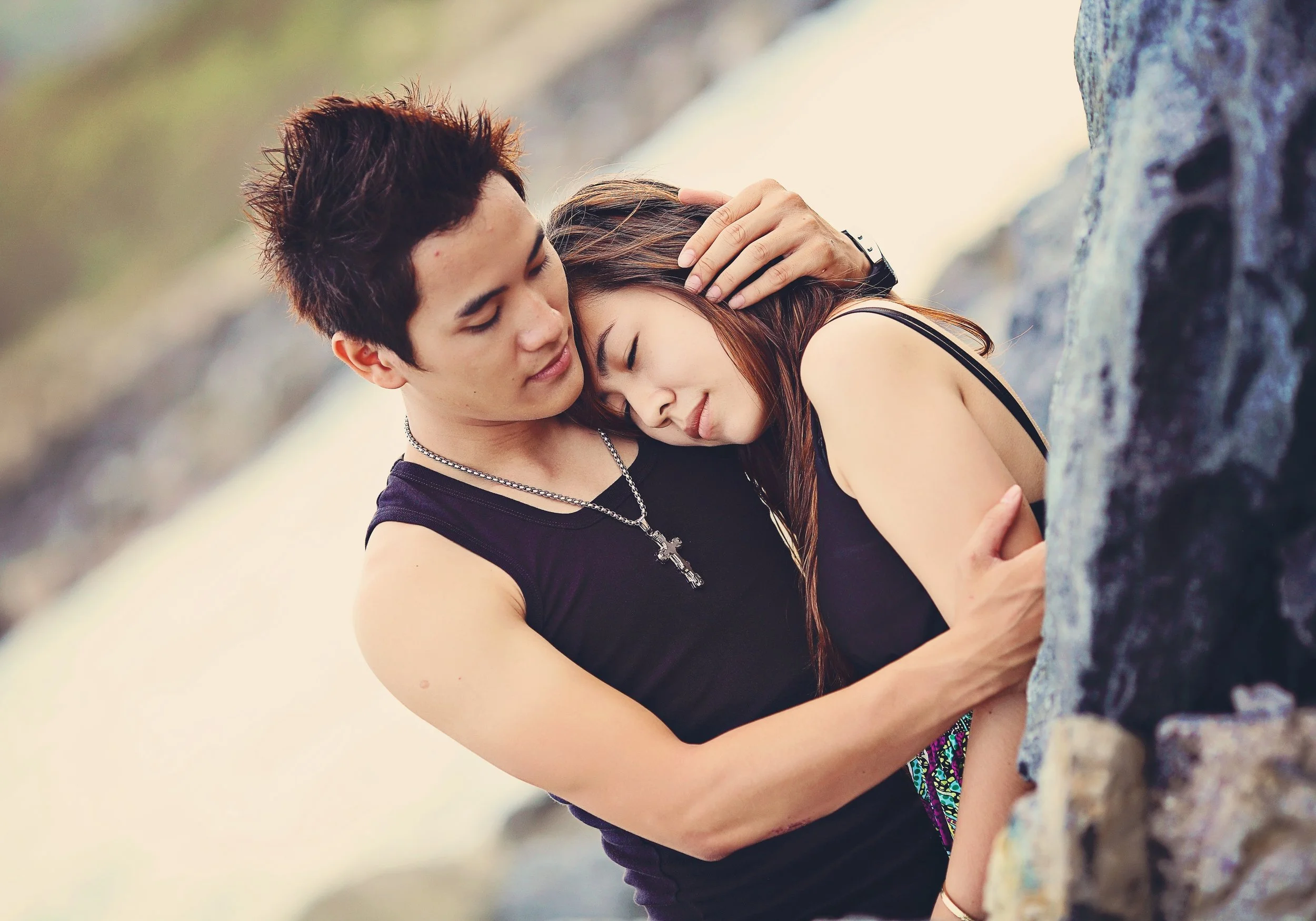 How can I prove to my wife/girlfriend that I won't abuse her again?