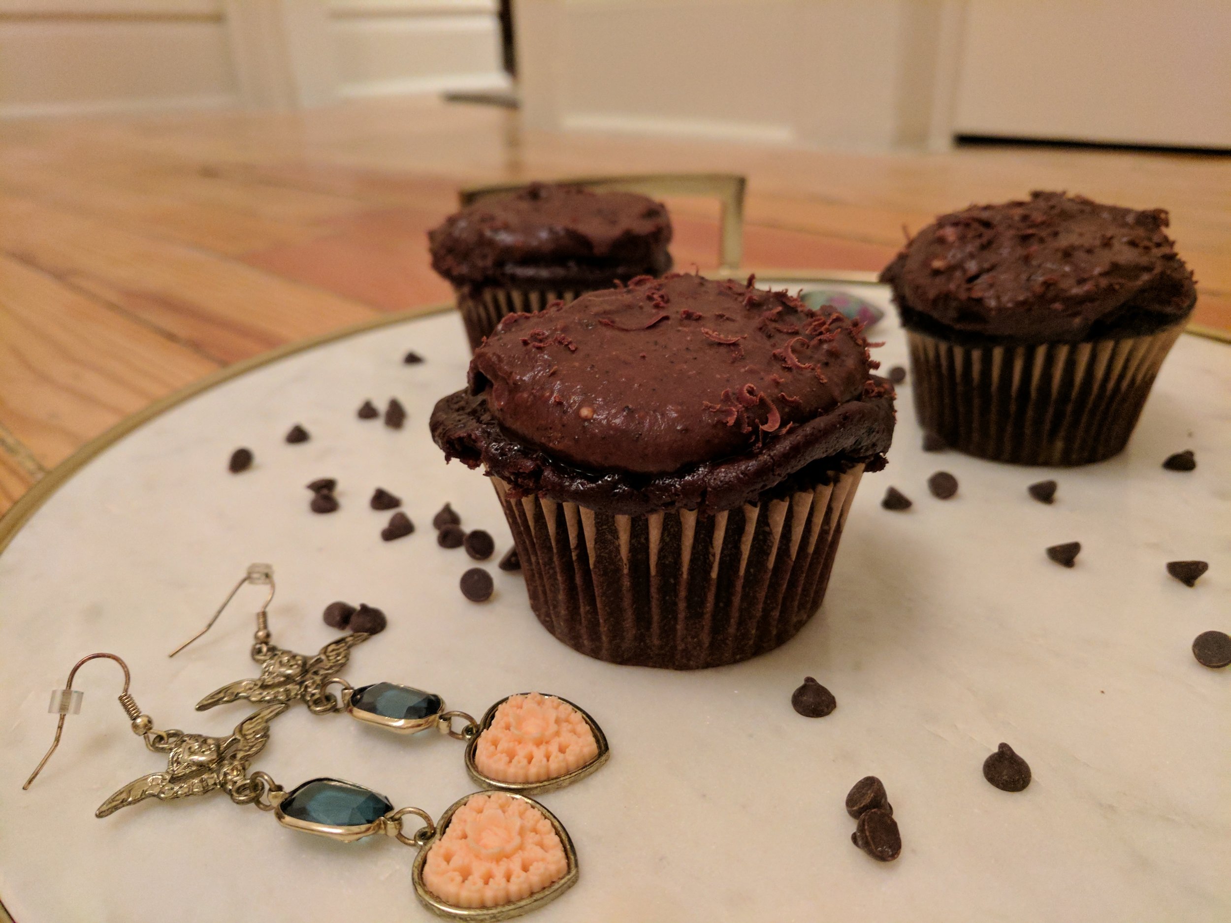 Chocolate "instant proposal" cupcakes. Make at your own risk. 