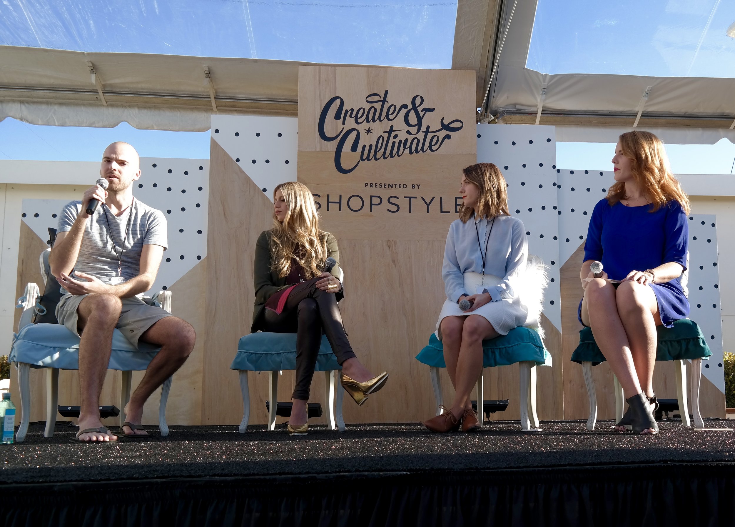My first stage of panelists, Matt Crump of @candyminimal, Sophia Macks of @beyondthemag, Ashley Rose of @sugarandcloth and Maxie McCoy of @Levo 