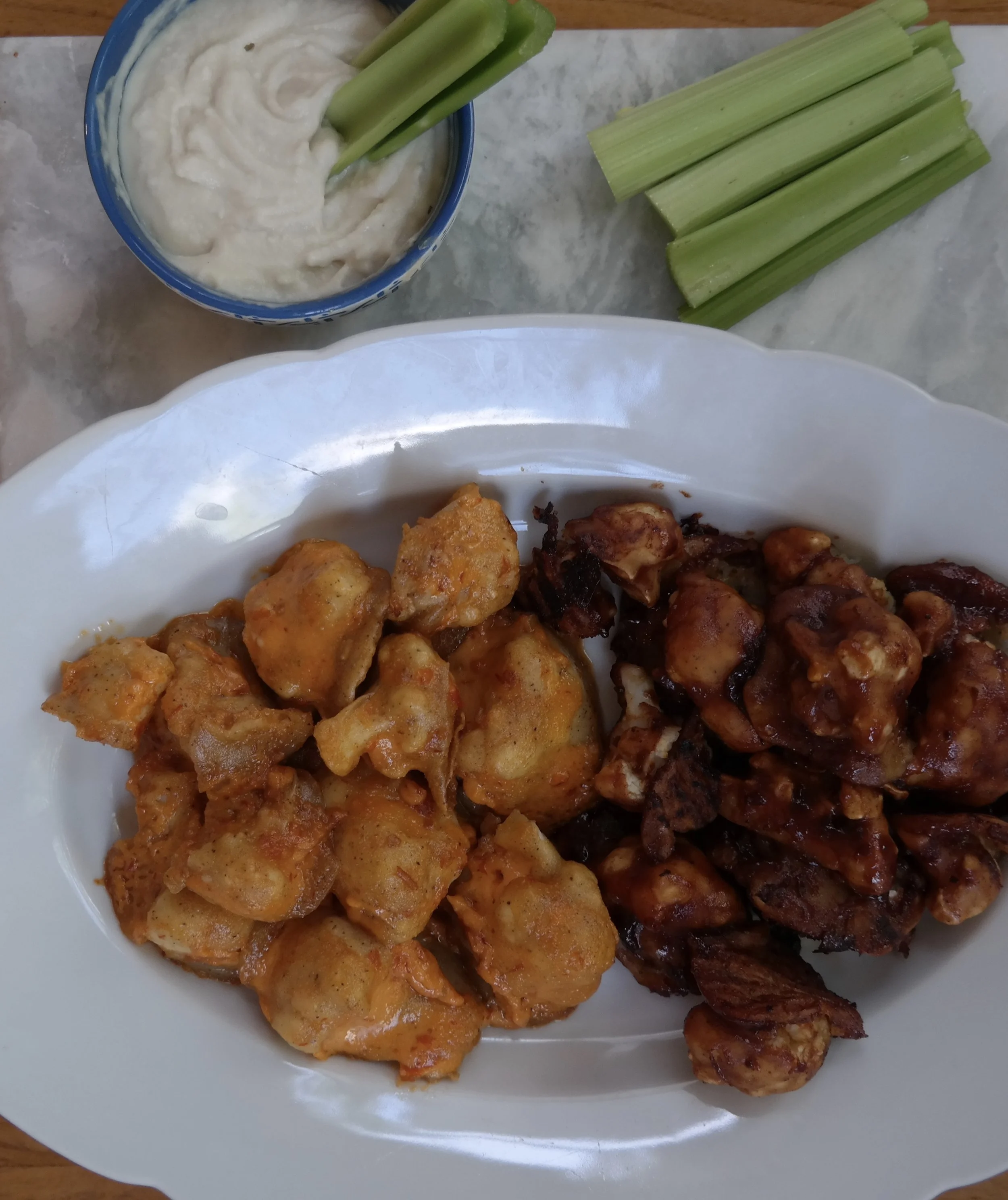 Enjoy with some vegan blue cheese dip and celery sticks 
