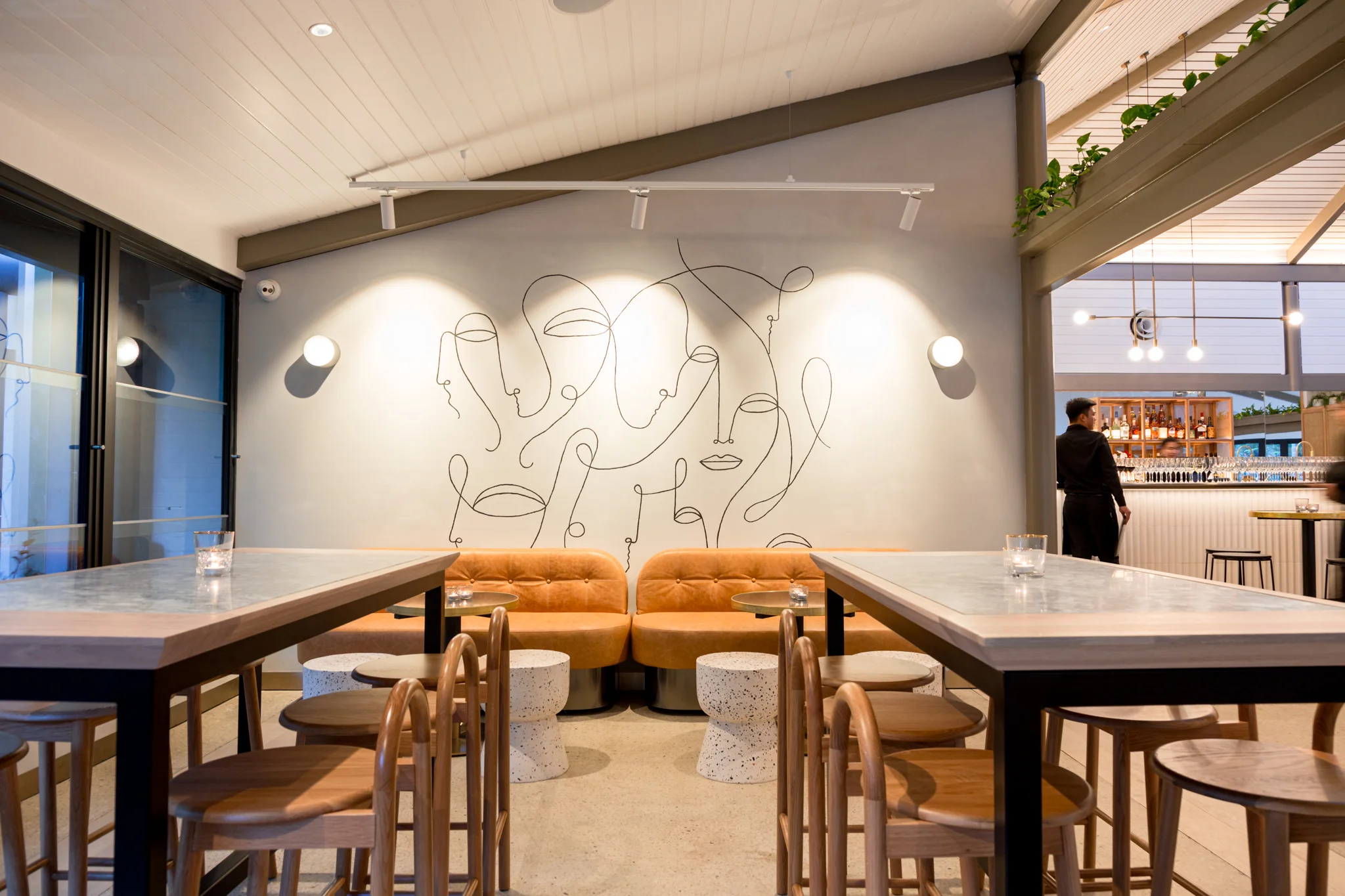 Main mural Left