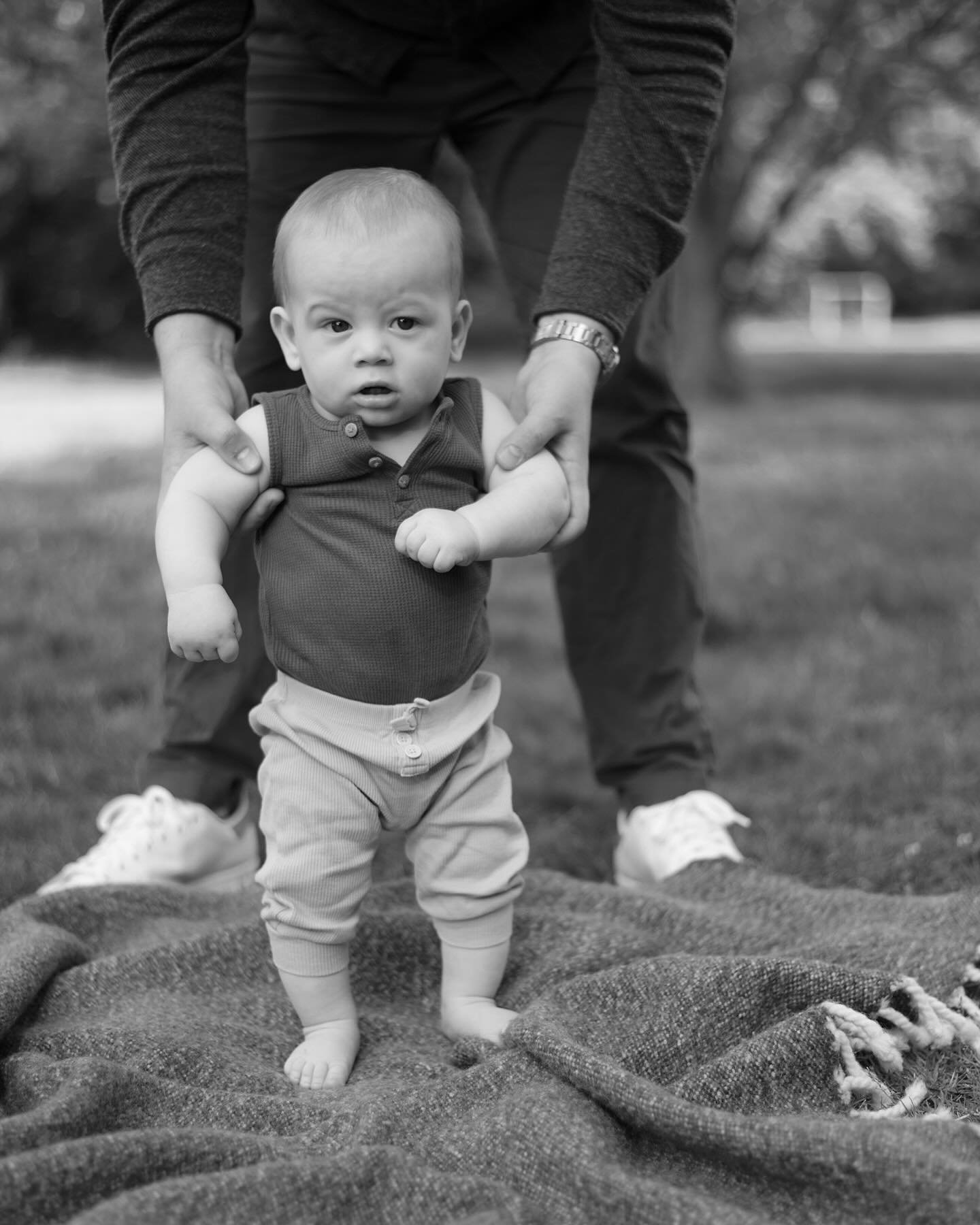 Our sweet boy is growing up too fast 🥹💚

So appreciate the talented @katelynalexandriaphoto for capturing our first set of family photos!