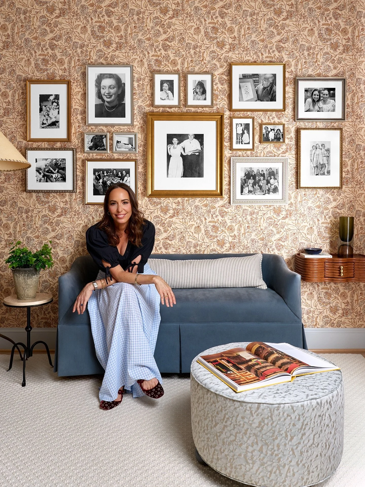 Carina and I have been framing artwork and keepsakes with @framebridge for several years, so I was thrilled when they asked me to photograph their gallery wall collection with @zoefeldmandesign. An absolutely insane full circle experience and I&rsquo