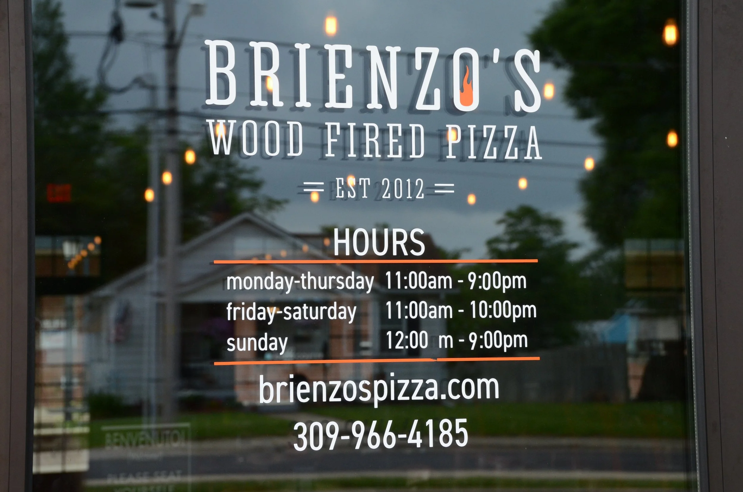 Brienzo's_Wood_Fired_Pizza_10.JPG
