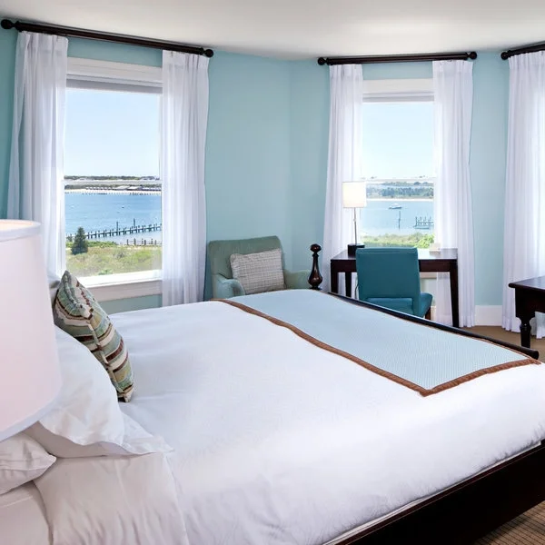 bedroom-classic-suite-villa.jpeg