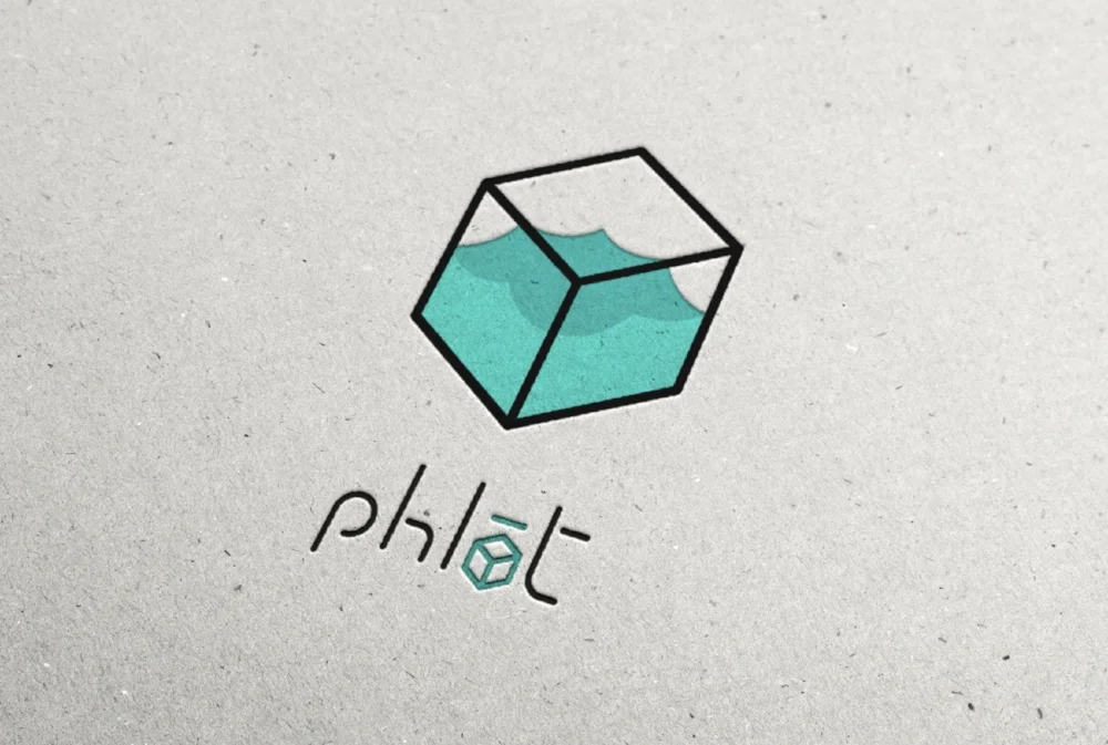 Concept 3_Mockup_Logo_Phlot.jpg