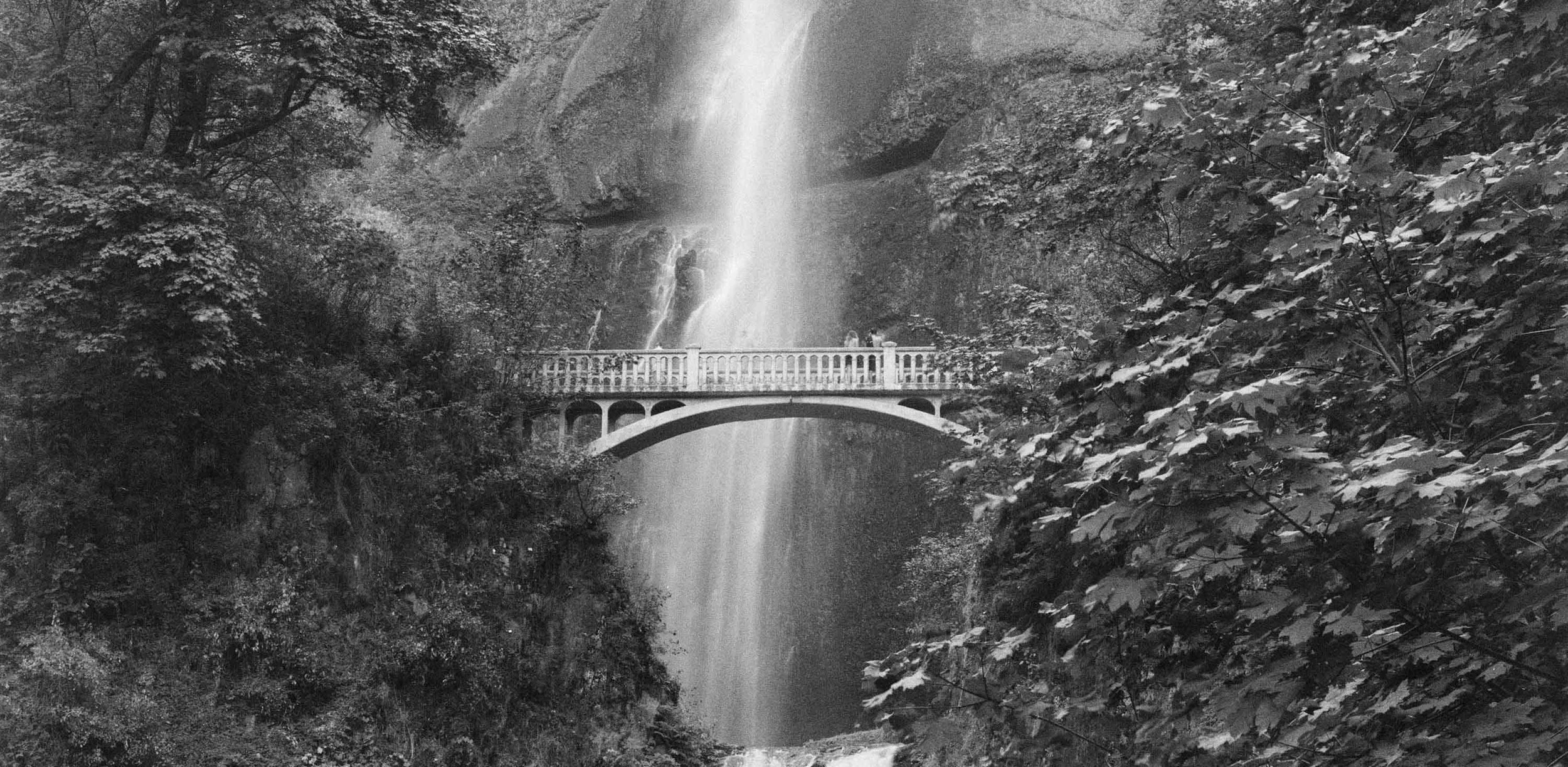 Falls_Bottom_Full_03_lowQ_crop.jpg