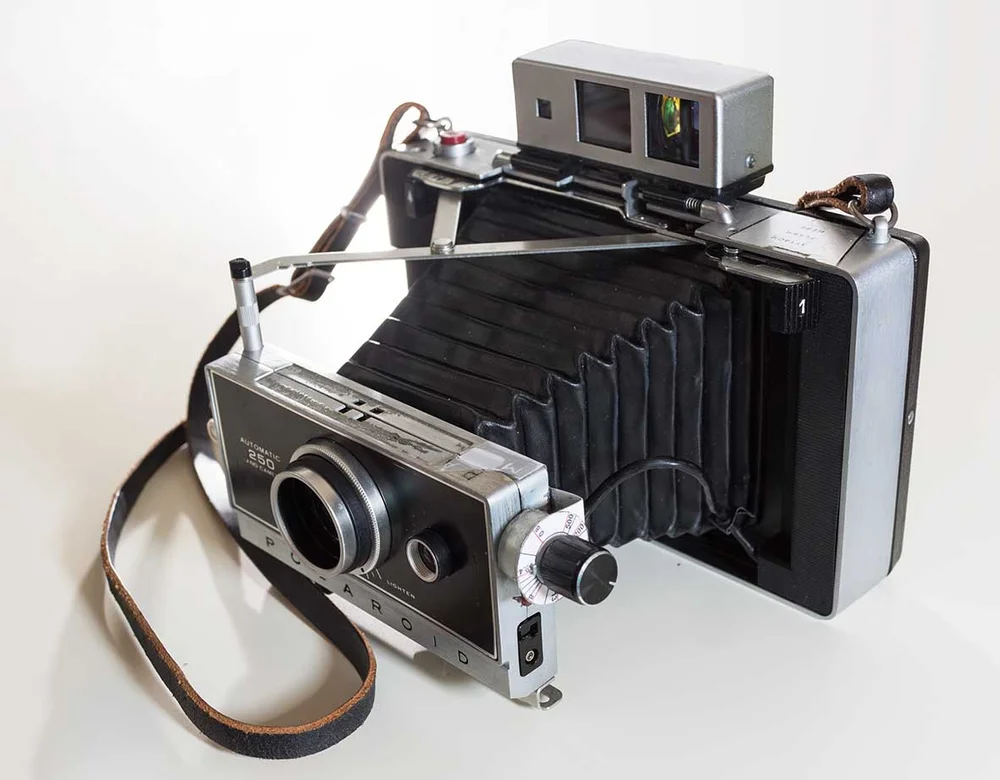 Polaroid 250 – Cache Et Mode D’emploi D’origine (occasion, Usures Légères)