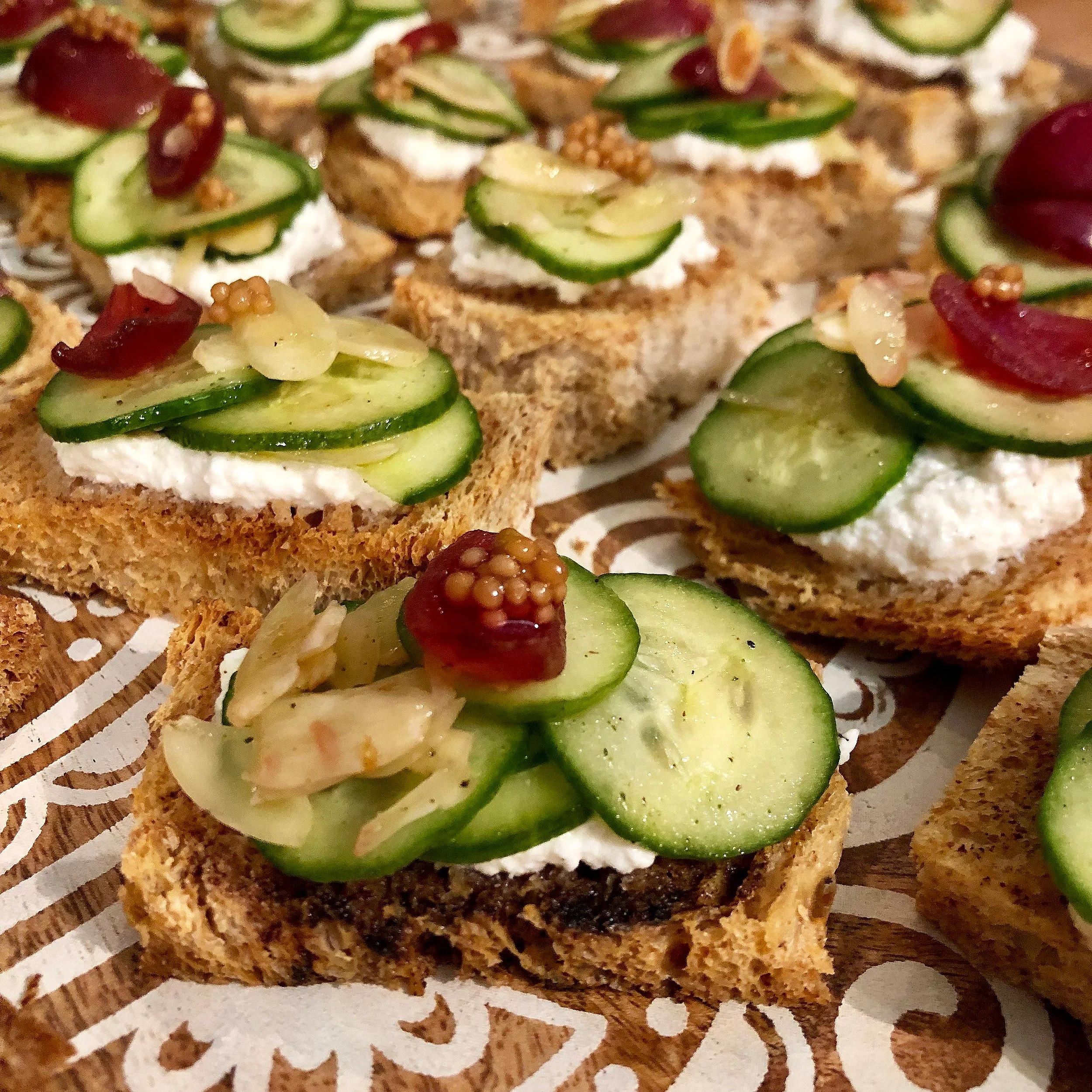 Bouche%CC%81e+concombre+ricotta.jpg