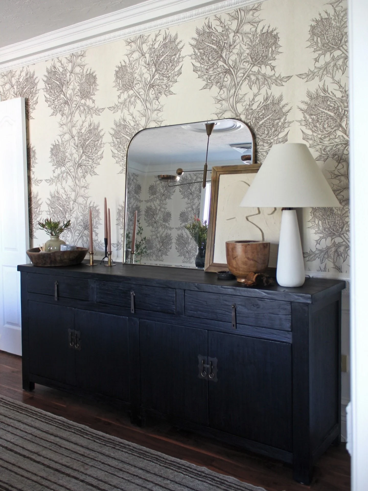 Years later and I'm still VERY into this wallpaper. 

#pittsburghinteriordesign #pittsburghhomes #pittsburghinteriordesigner