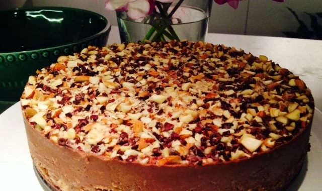 Raw Salted Caramel Almond Cake