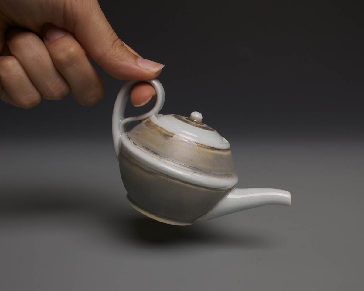 grey_teapot.jpg