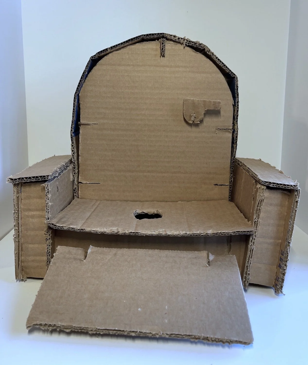Prough_CardboardChair_Front.jpeg