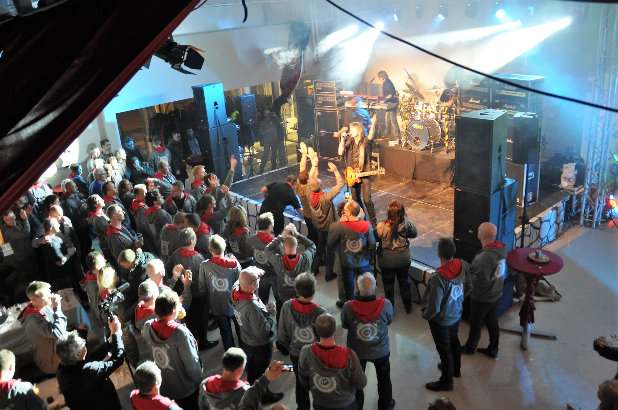 Festen fortsatte i egne lokaler