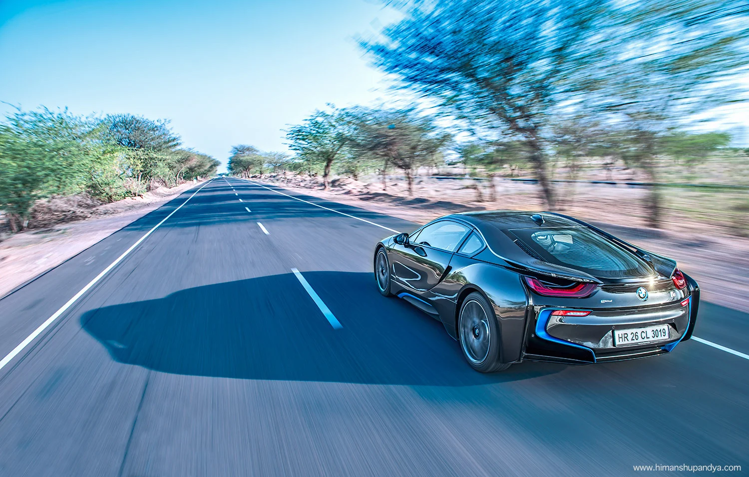 BMW i8 back to AUTOMOTIVE
