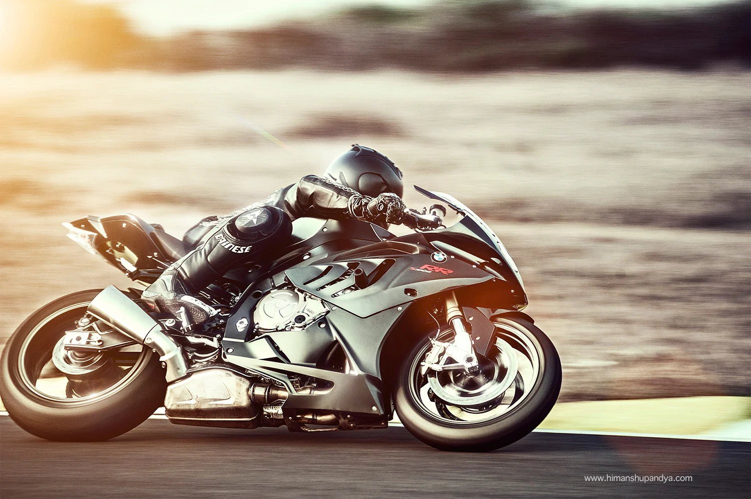 BMW RR 1000 back to AUTOMOTIVE