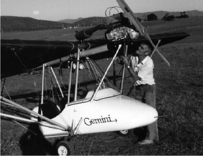 Barry Hughes Ultralight.jpg