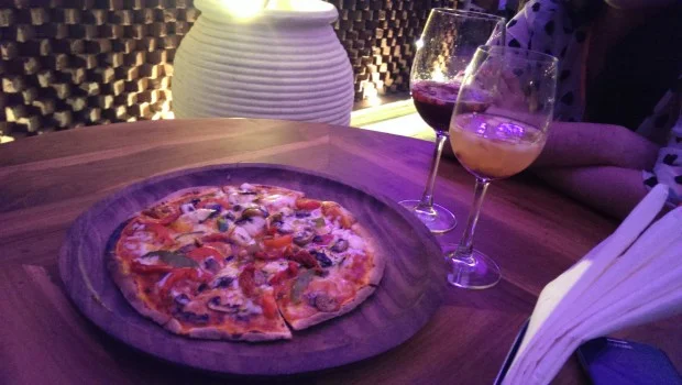 Mixed Veg Pizza @ LeMangii, Kamla Mills, Lower Parel