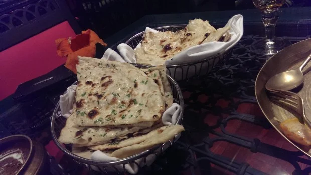 Roti, Naan and Kulcha @ Majestic Masala, Tuli Imperial, Nagpur