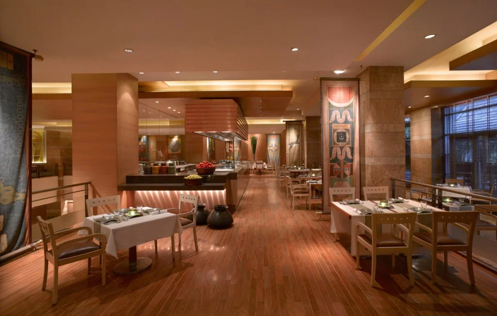 Interiors @ Soma, Santacruz East