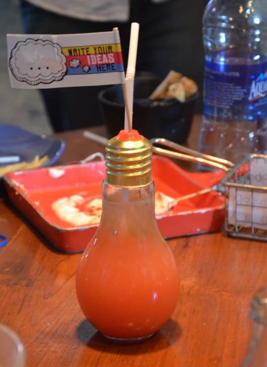 IQ @ Hoppipola, Khar