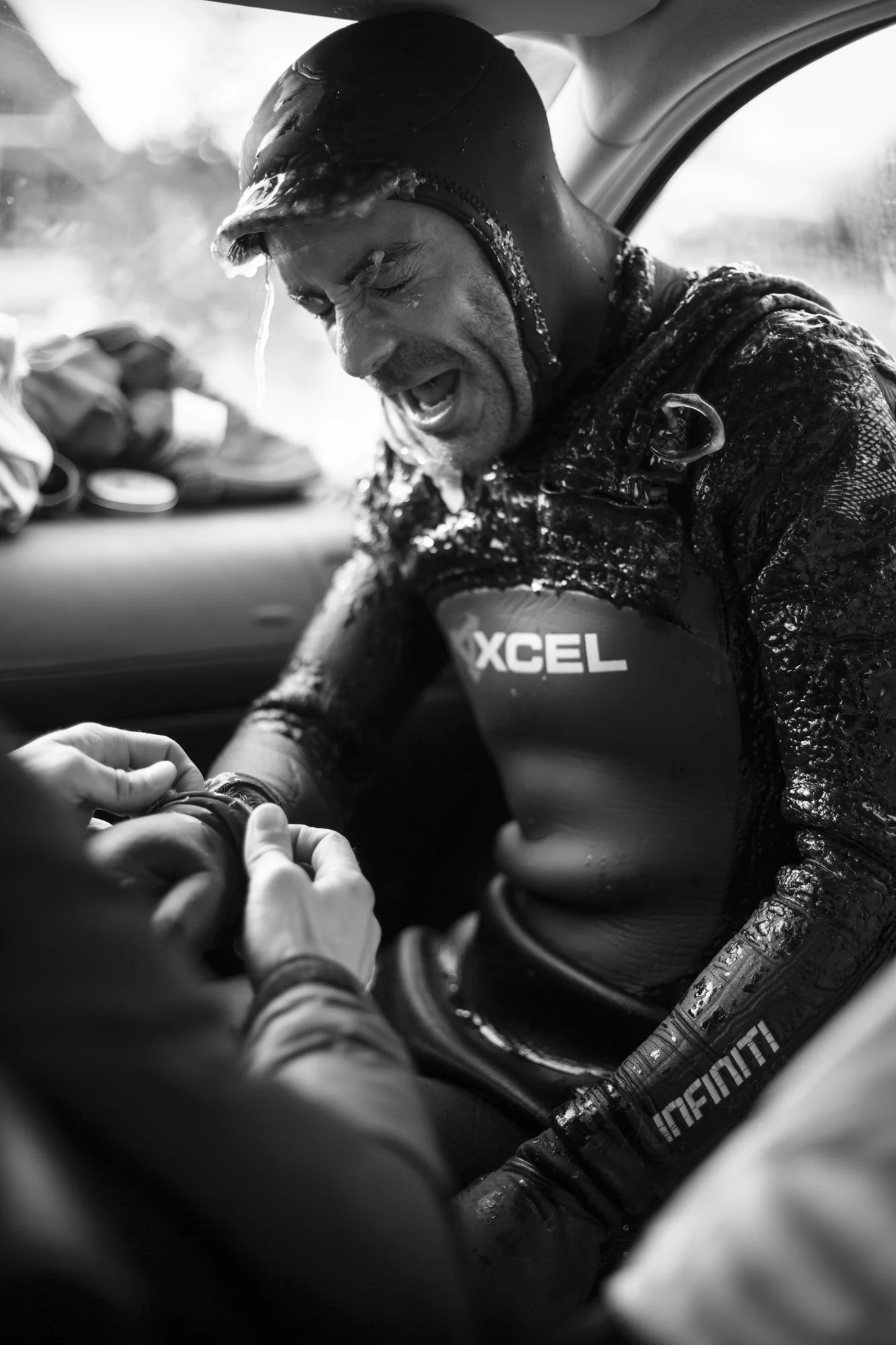 Surfing_the_Great_Lakes_Ontario_Alexandra_Coté_Durrer8.jpg