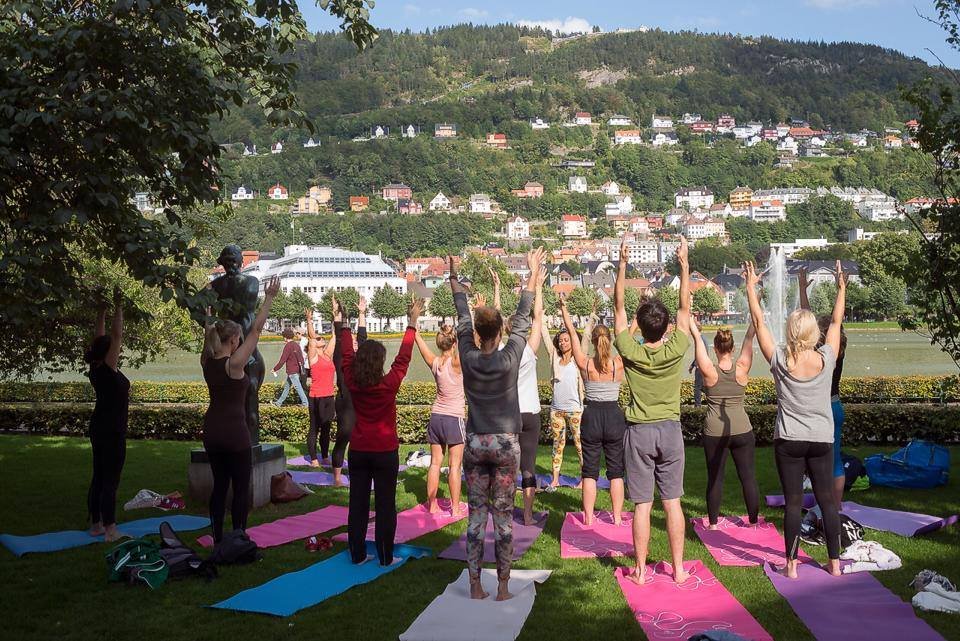 Art + Yoga Bergen.jpg