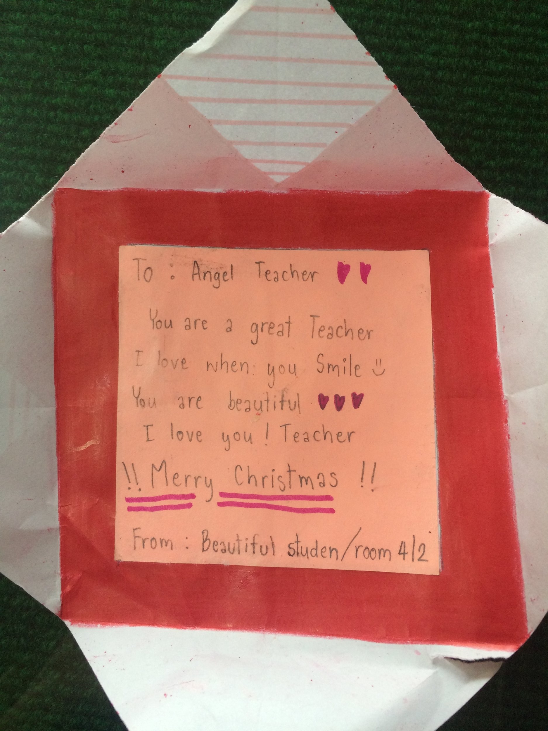 Don't you want Thai students to shower you with love? 