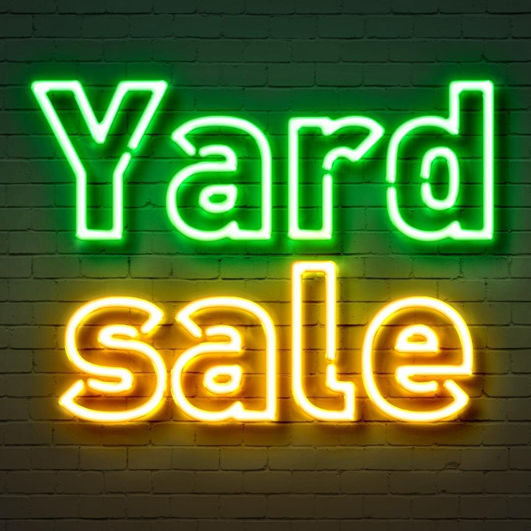 Sign up for the next Community Yard Sale on July 31st here at the Union 👚⁠
⁠
Sell your stuff - $10/spot (you bring the table and tent) 🛋️⁠
Buy some stuff - 8:30am-1:00pm ✔️⁠
⁠
Call the Print Pack Ship staff Monday - Saturday 8am-8pm and Sunday 8am-