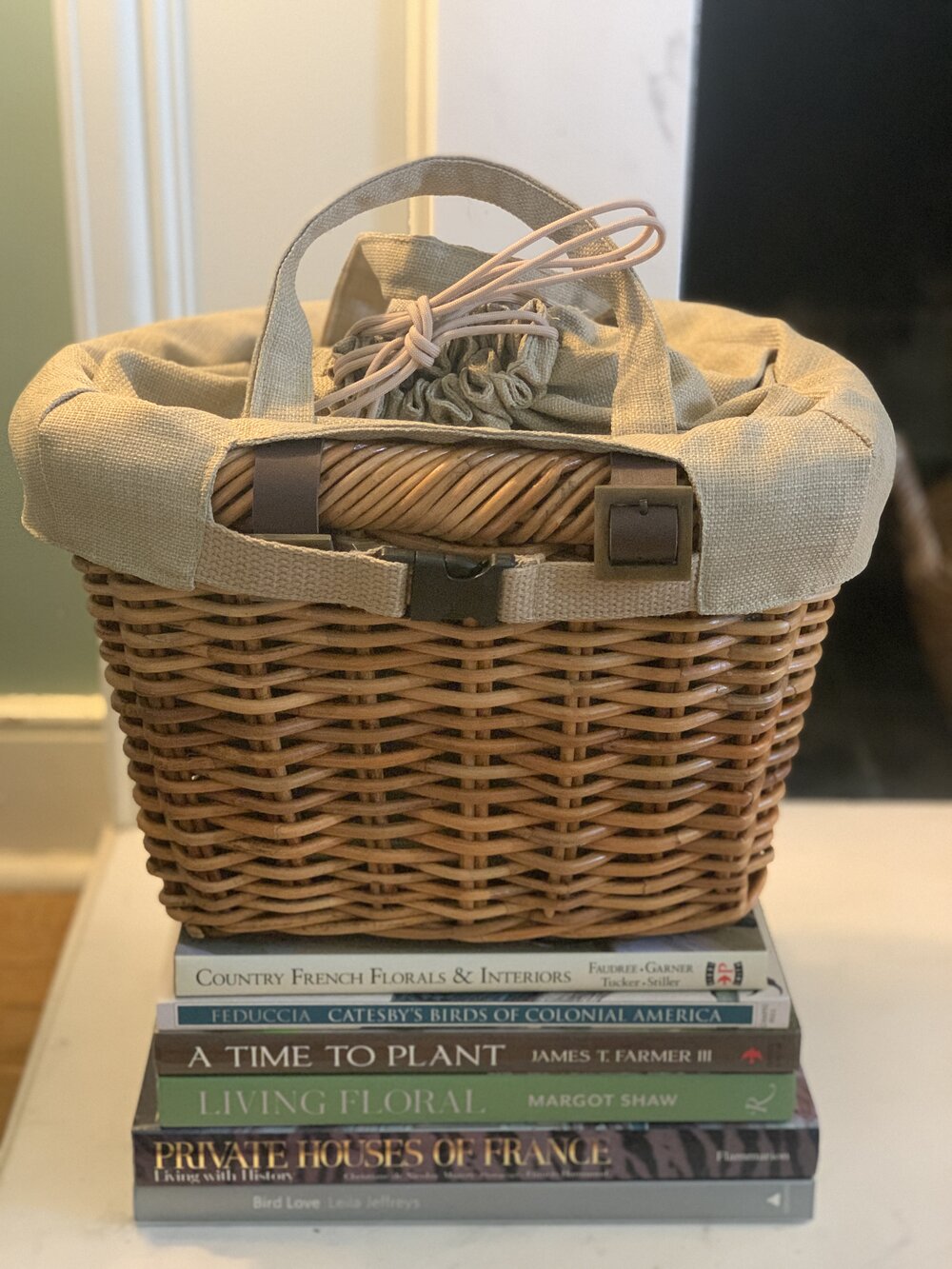 All Natural Gift Basket with Plant Liner