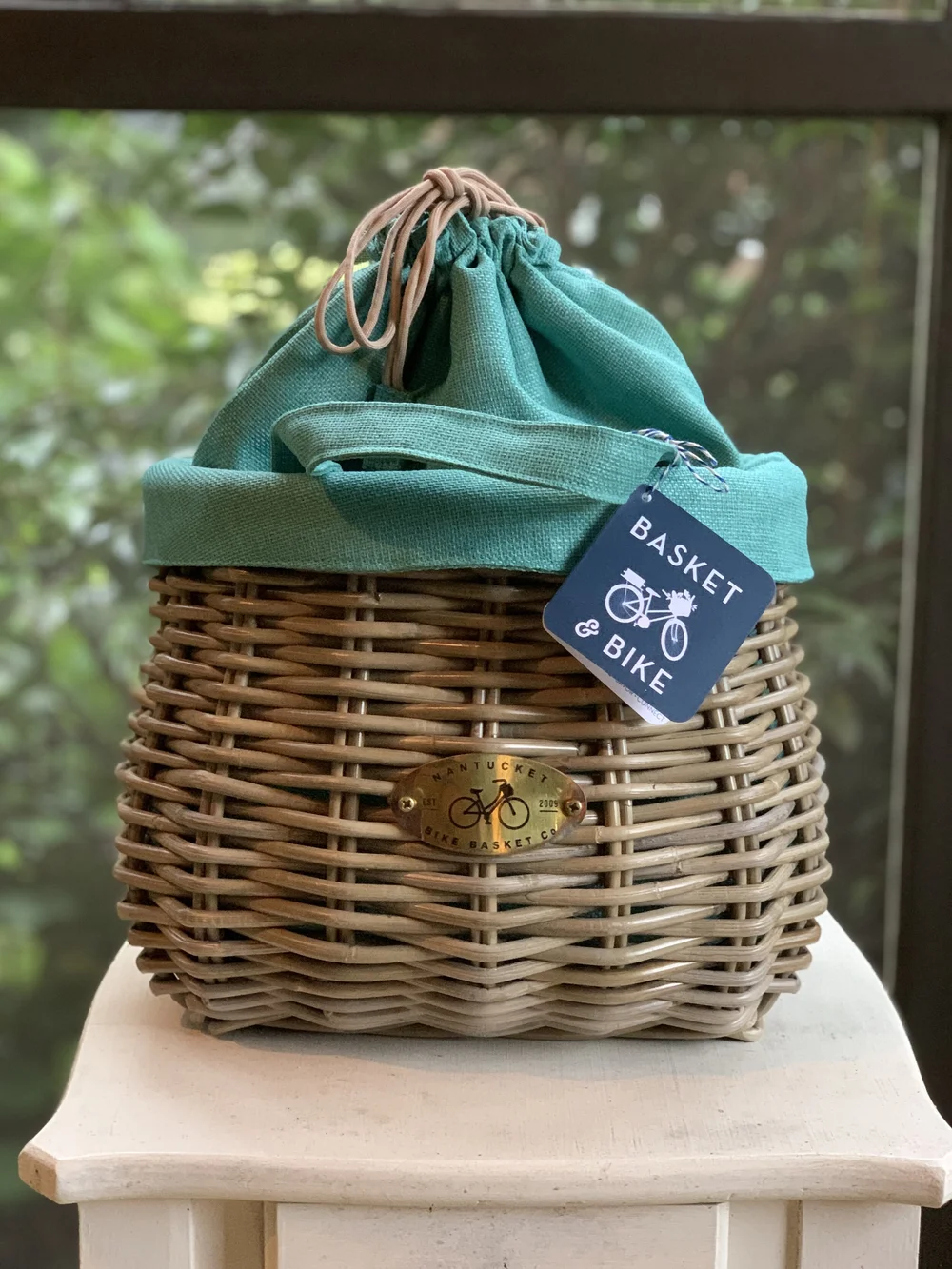 Panier Avant Basil Dijon L - Paniers à Vélo | Nencini Sport Panier Avant Basil Dijon L - Paniers à Vélo | Nencini Sport