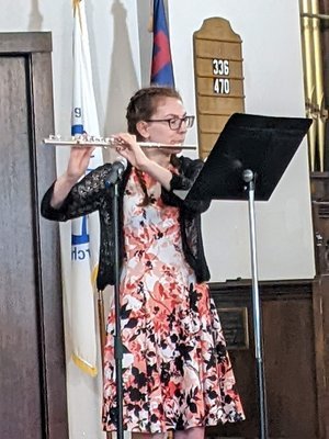 Sarah Henry offered a flute solo