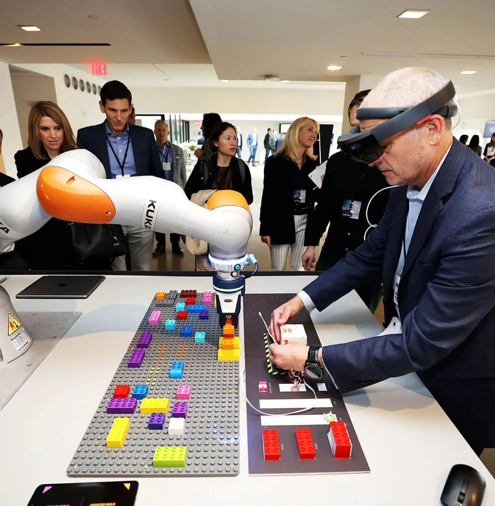 accenture ar2.jpg