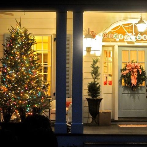 Previous customer of a Premium Fraser Fir Christmas Tree #fraserfir #christmastree #christmas #holidays #treedelivery