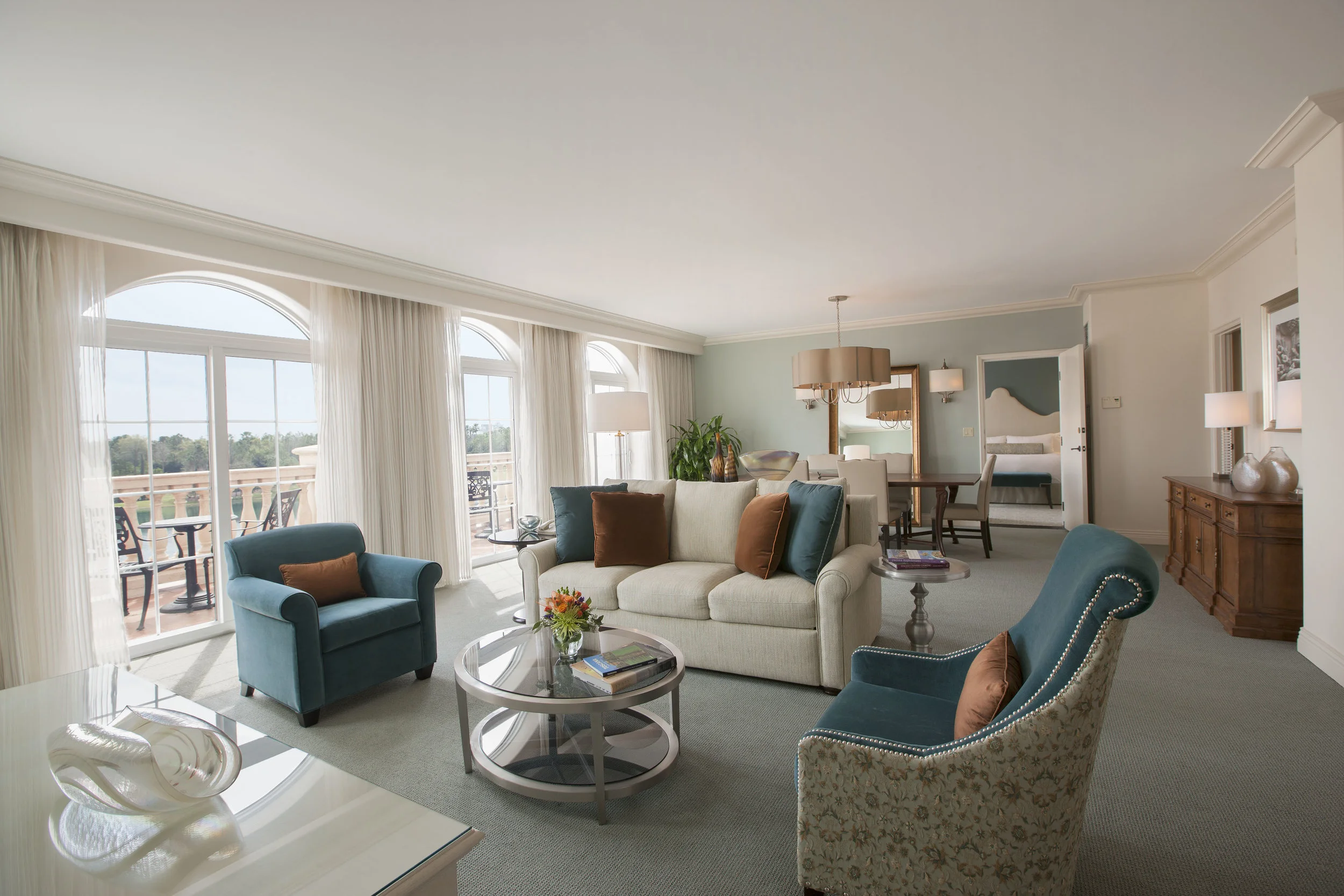 PBH Villa Suite_0A8T2011b.jpg
