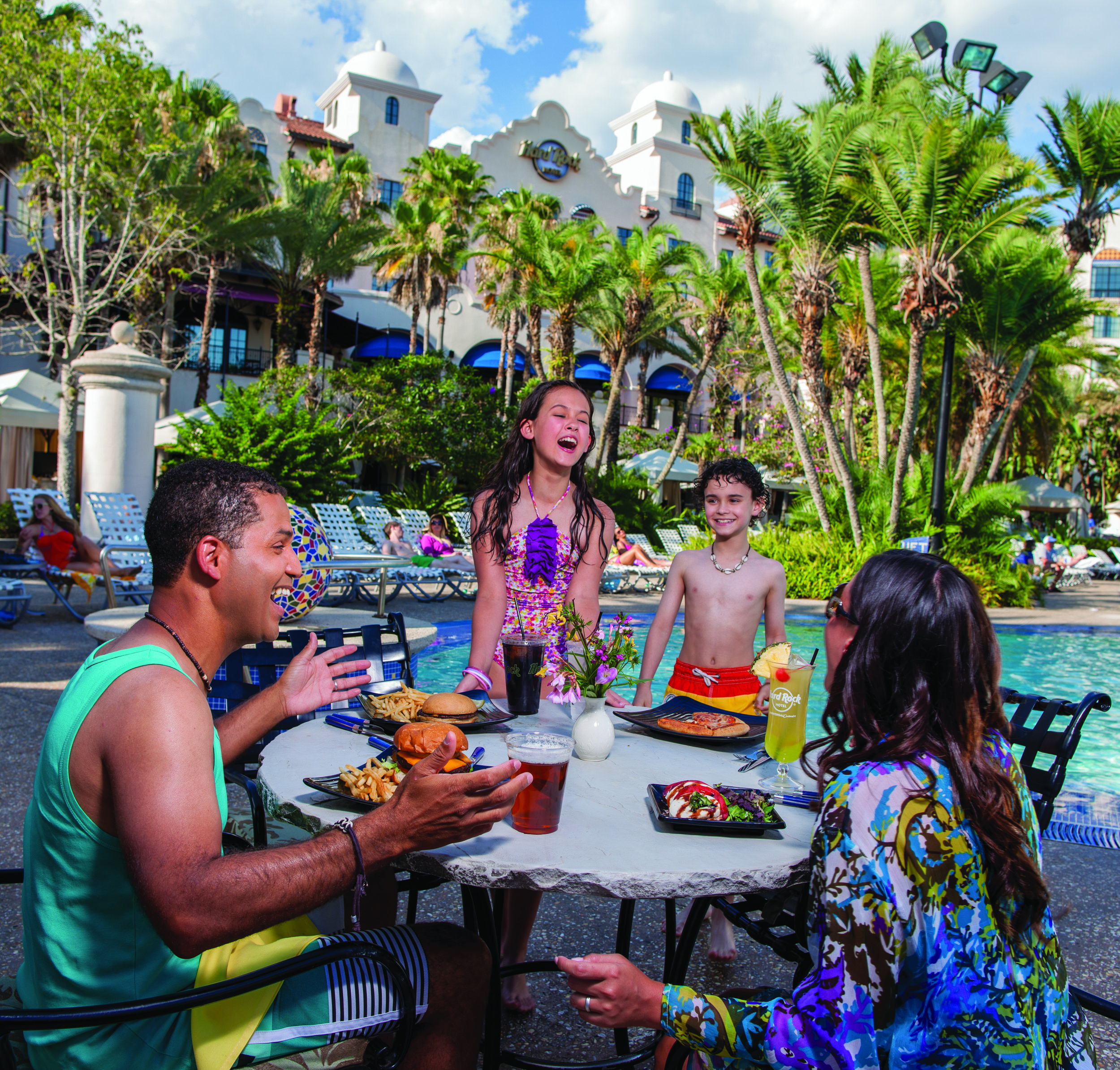 HRH_Beach Club Dining_A8T4468.jpg