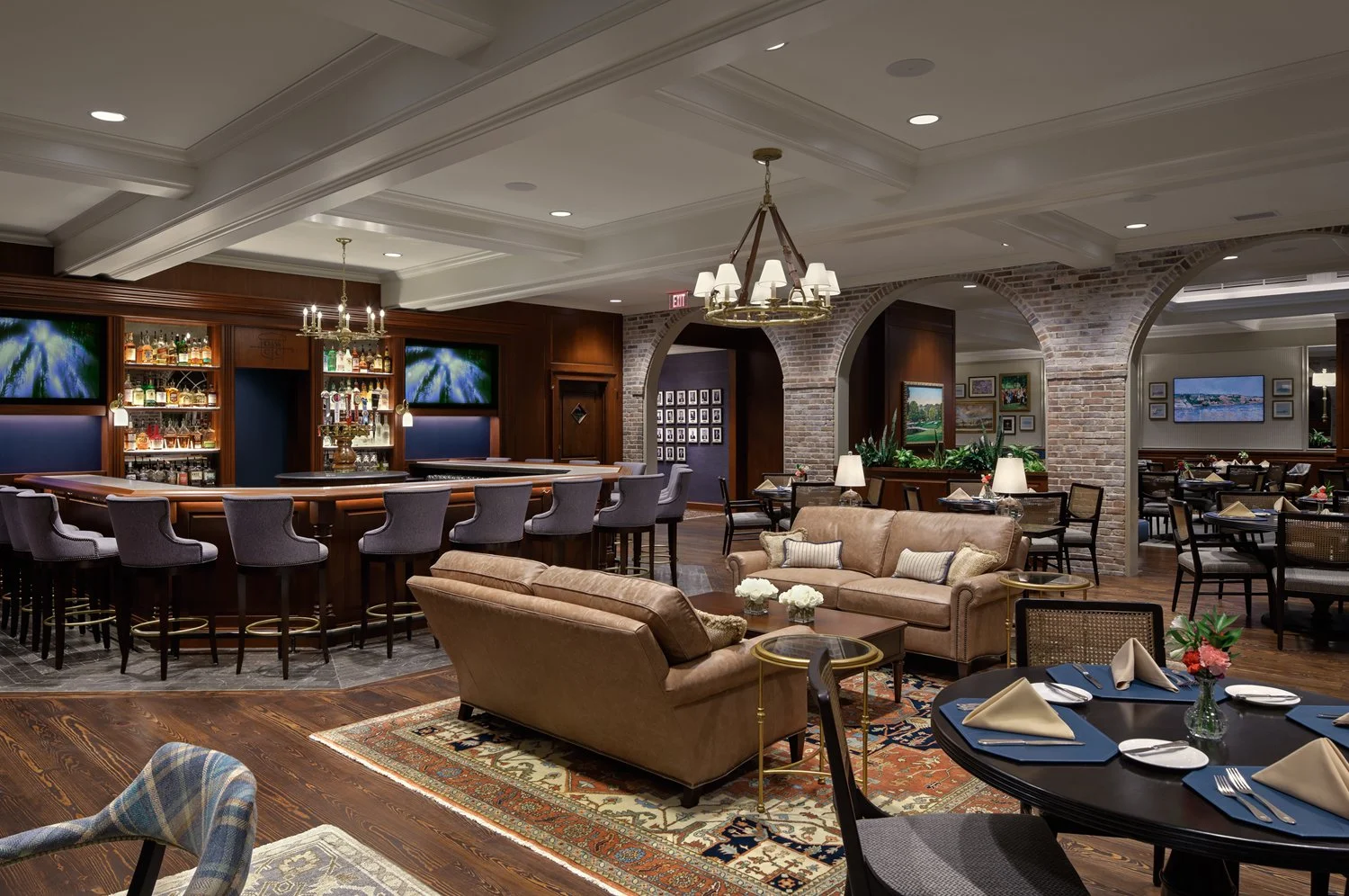 Old Warson Country Club - Casual Dining