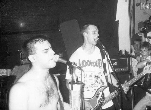 SCREECHING WEASEL