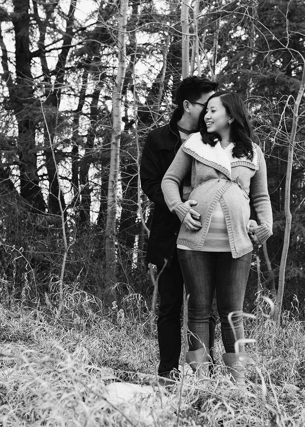 Elisa Sneak 1_Edmonton Maternity Photographer.jpg