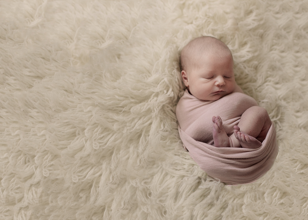 Edmonton Newborn Photographer_Baby Taylor Sneak 1.jpg