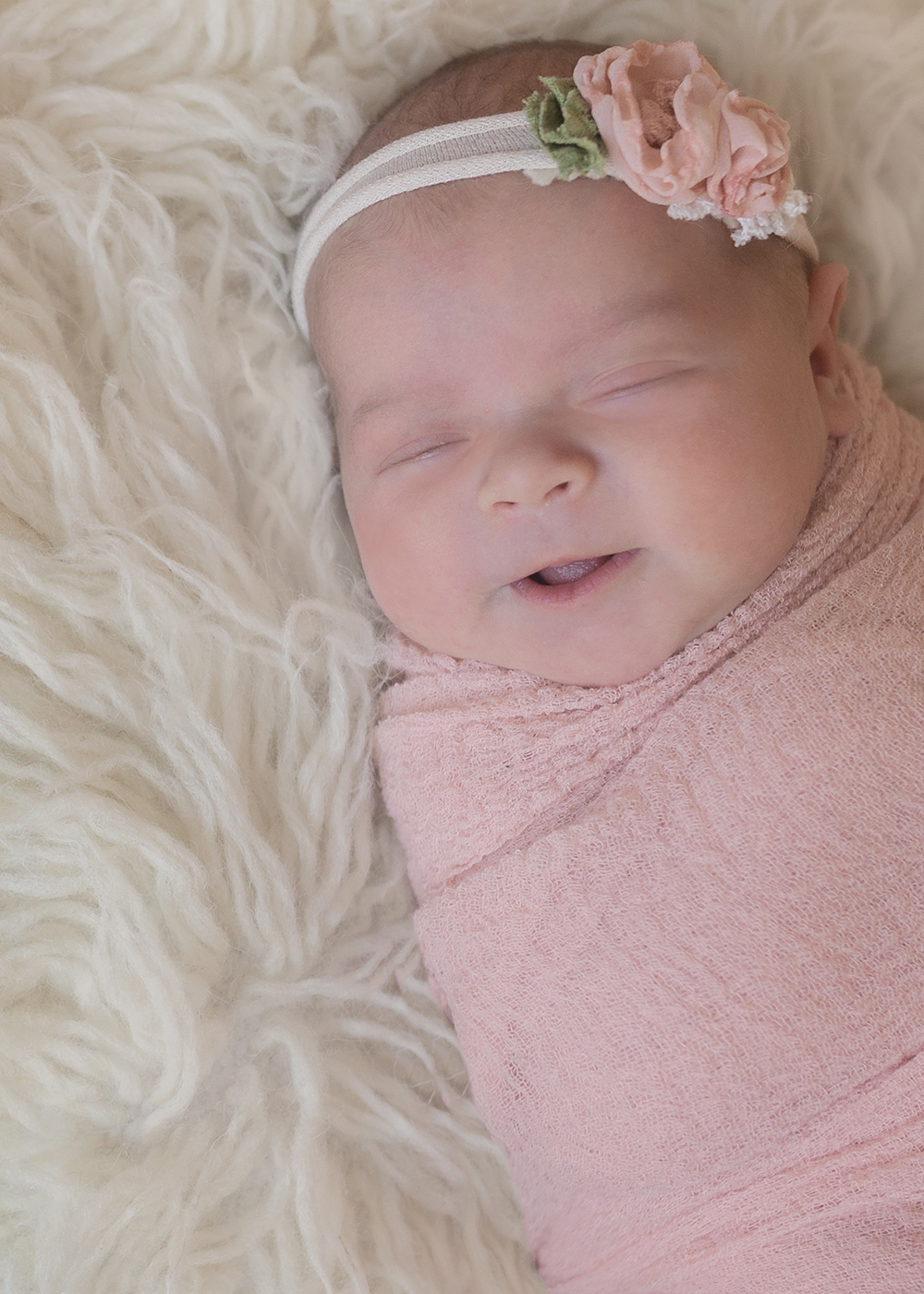 Edmonton Newborn Photographer_Baby Mackinnon Sneak Peek 1.jpg