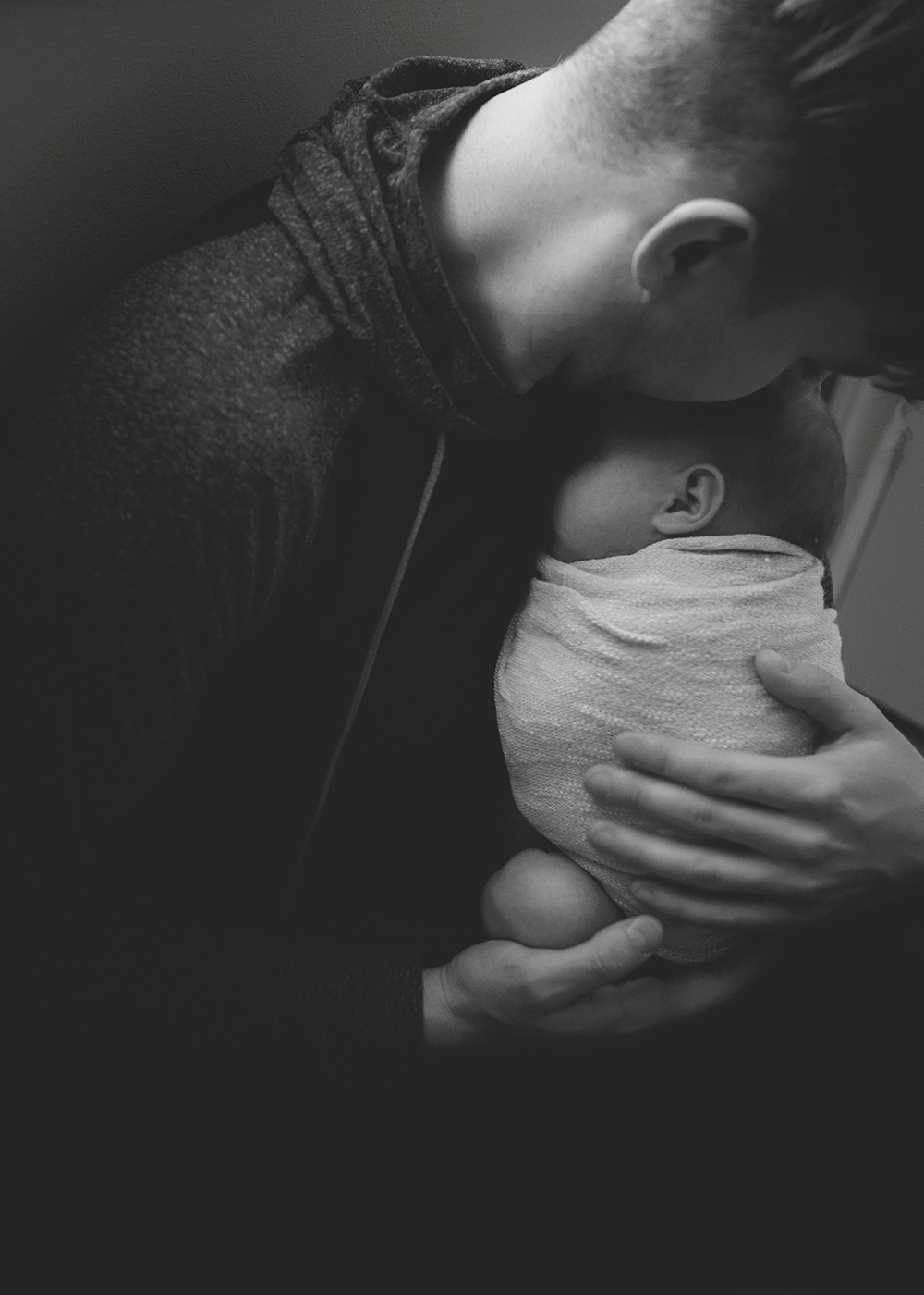 Edmonton Newborn Photographer_Baby Mackinnon Sneak Peek 7.jpg