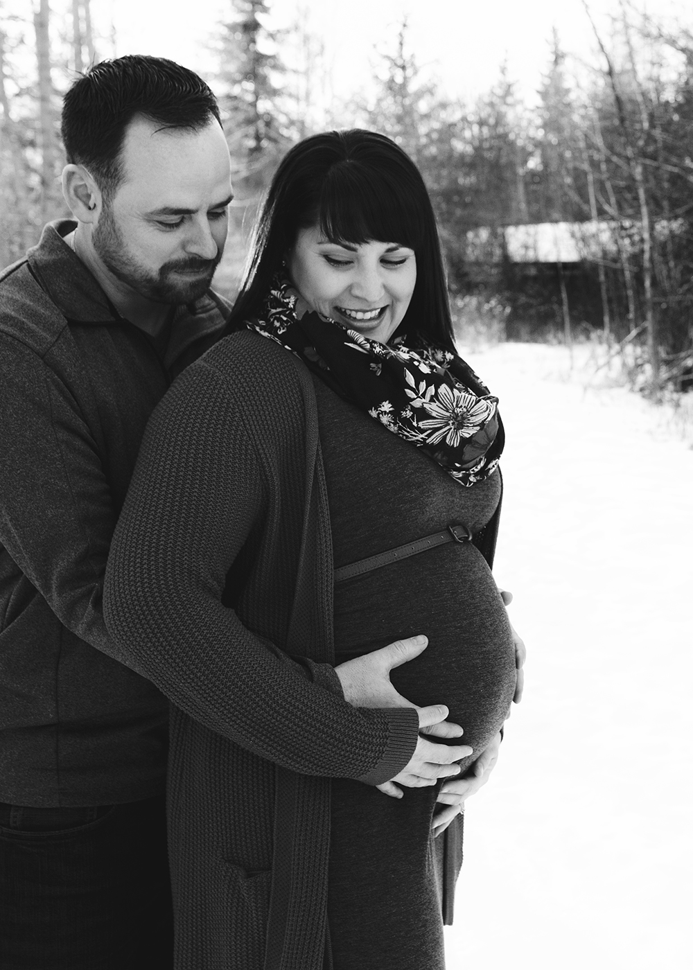 Edmonton Maternity Photographer_Alicia Sneak Peek 3.jpg