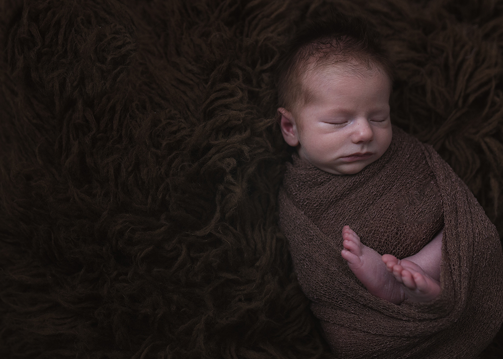 Edmonton Newborn Photographer_Baby Noah Sneak Peek 7.jpg