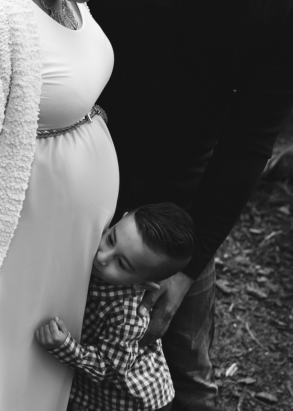 Edmonton Maternity Photographer_Chelsea Sneak Peek 4.jpg