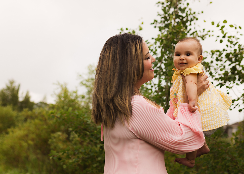 Edmonton Milestone Photographer_Brooklyn 6 months 2.jpg