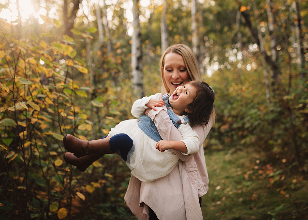 Edmonton Mommy and Me Photographer_Hayley Sneak Peek5.jpg