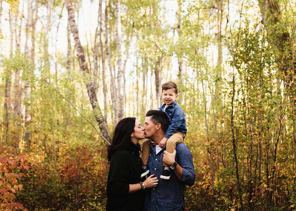 Edmonton Family Photographer_Bishop Famil Sneak Peek 3.jpg