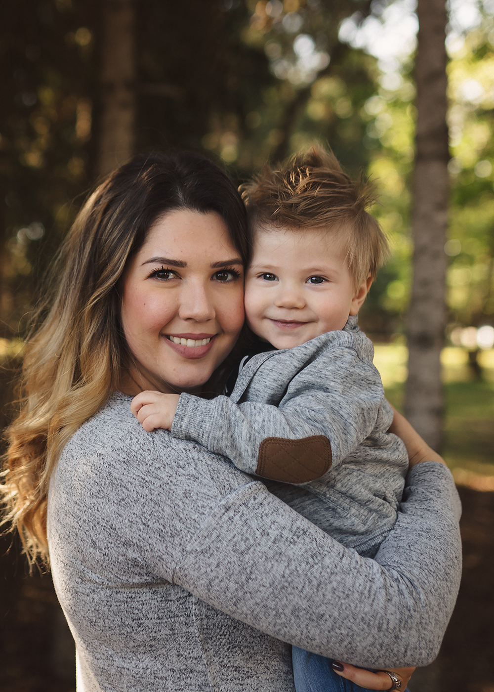 Edmonton First Birthday Photographer_Maverick Sneak Peek 7.jpg