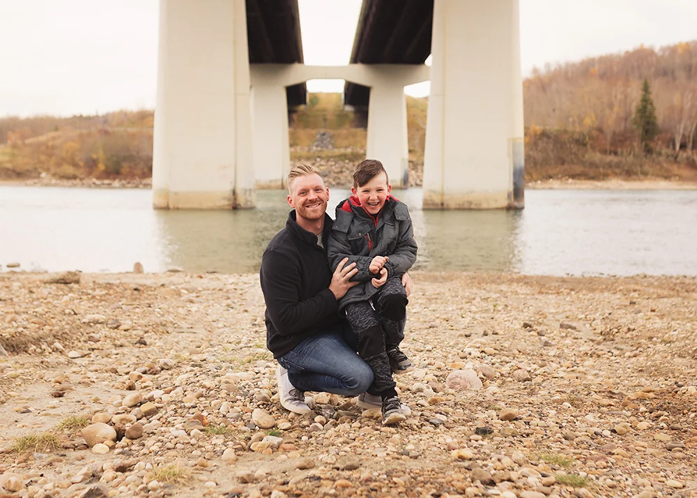 Edmonton Family Photographer _Crawford Family Sneak Peek 5.jpg
